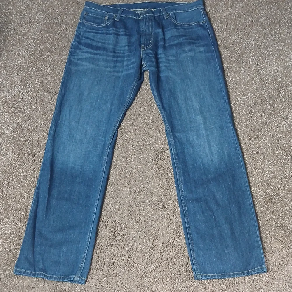 Levi's Classic Straight Fit Denim Jeams Size W36 L34 - Picture 1 of 14